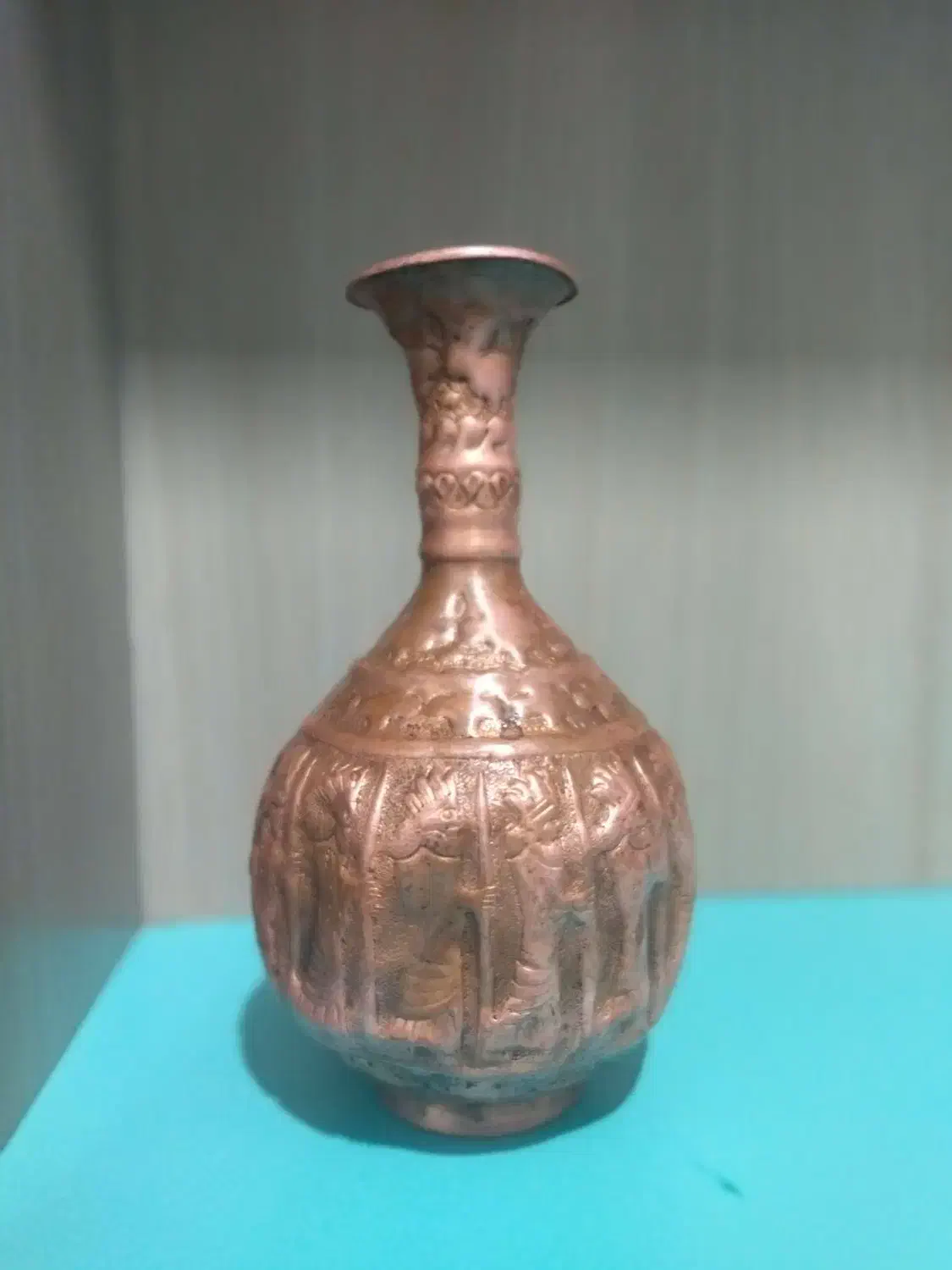 کوزه قدیمی|کلکسیون اشیاء عتیقه|اقبالیه, |دیوار