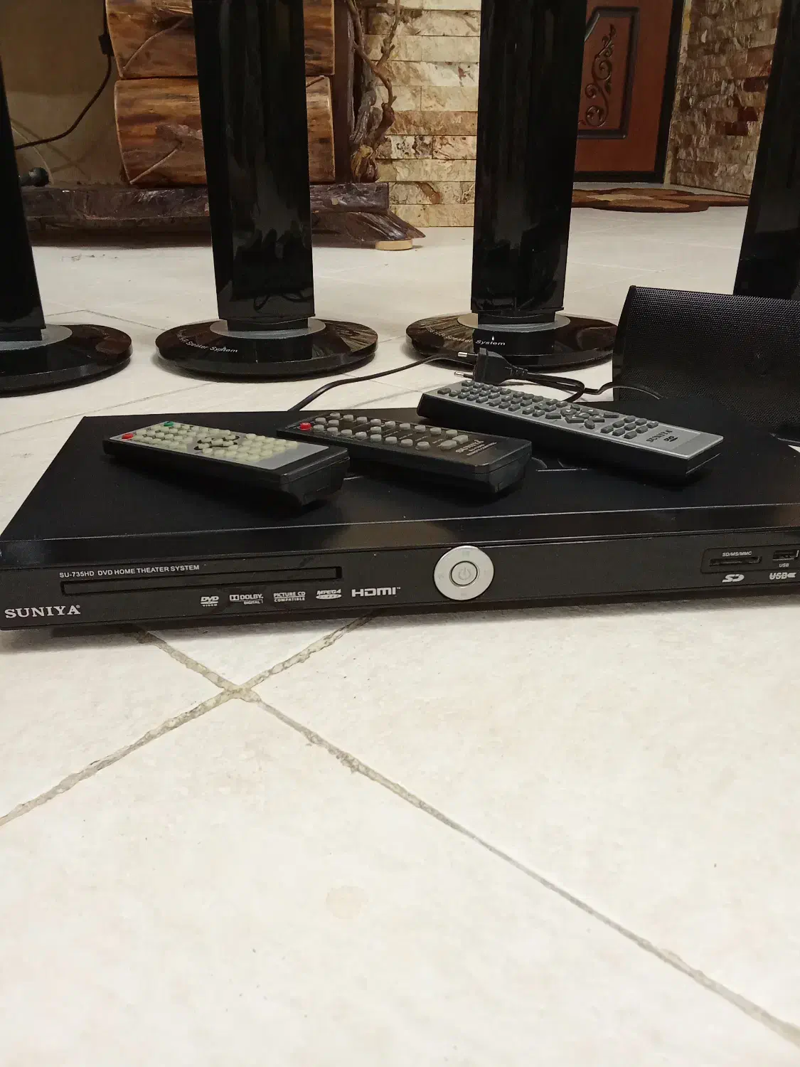 ست صوتی تصویری|سیستم صوتی خانگی|اندیشه, اندیشه فاز ۴|دیوار