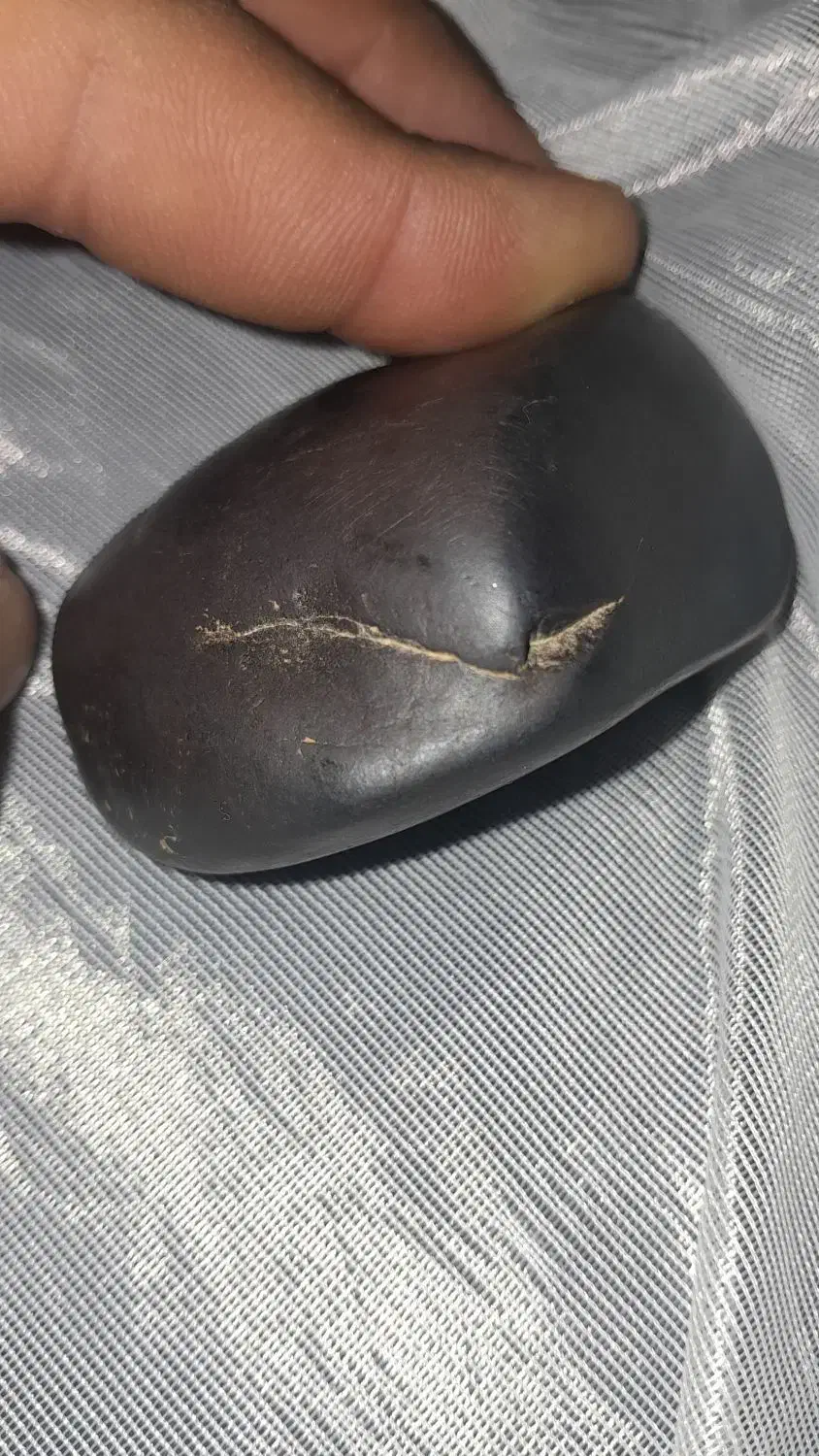 شهاب سنگ براق|جواهرات|سنندج, |دیوار