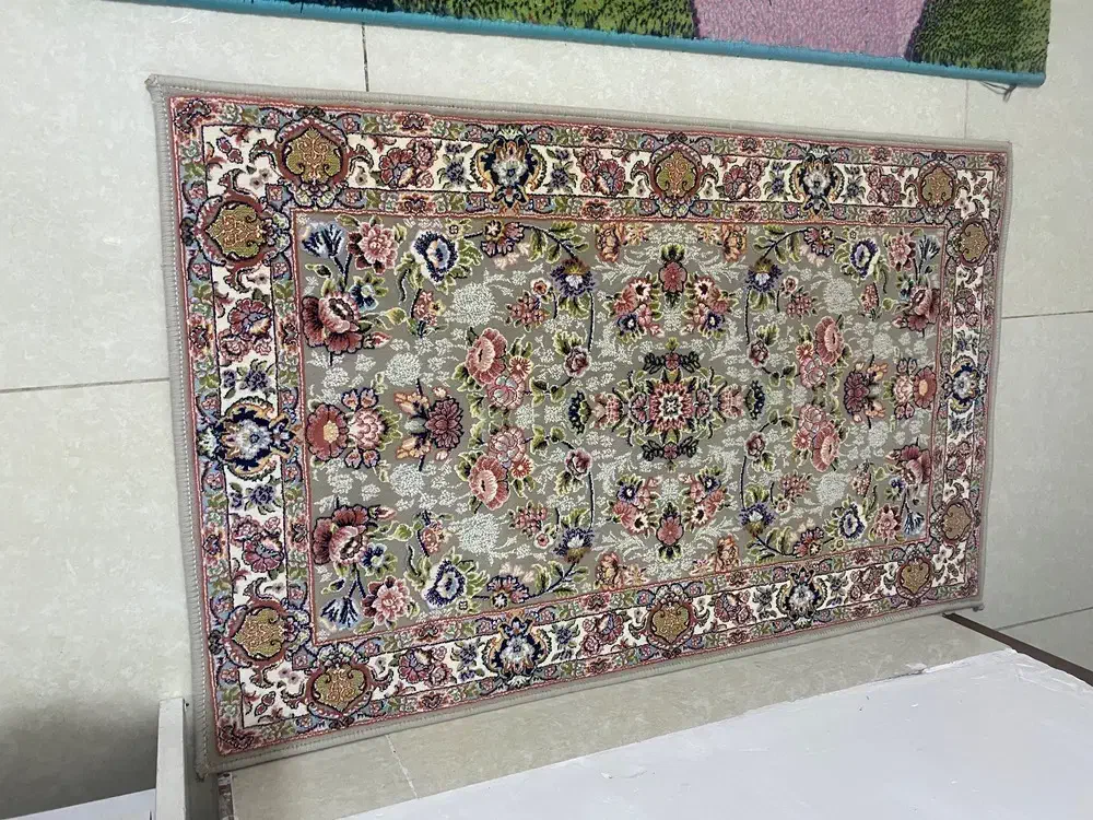 دو تا قالیچه دم دری فیلی رنگ|فرش|ایلام, |دیوار