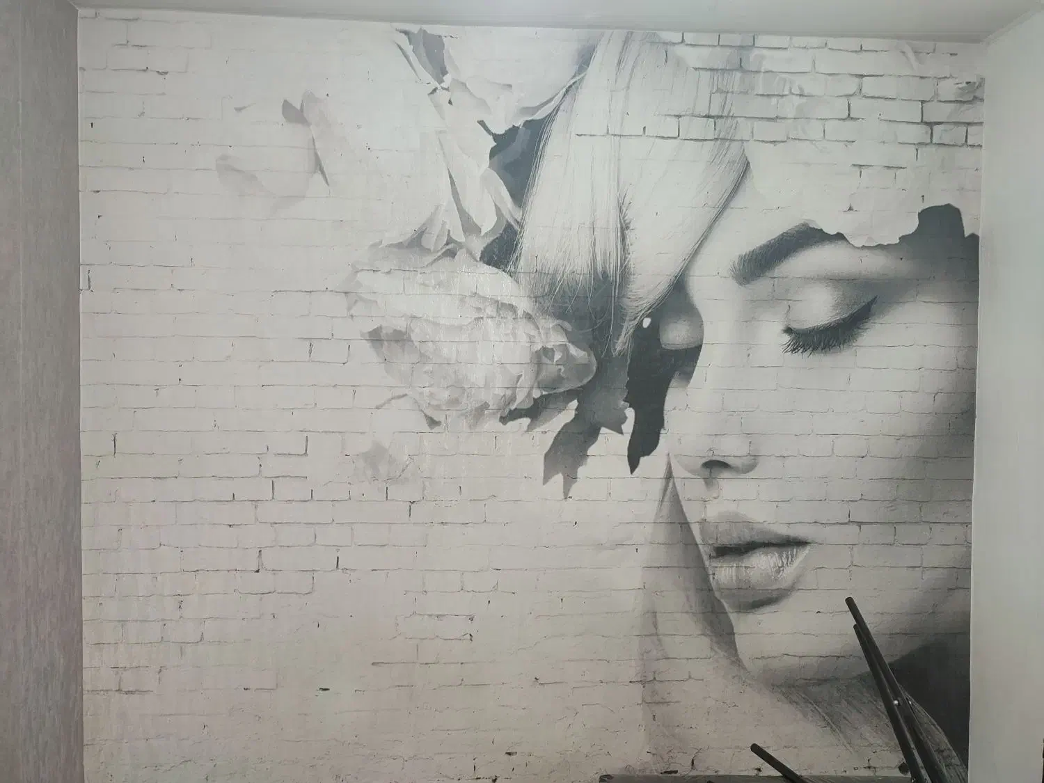 نصب نصاب کاغذدیواری/پوستر/نقاشی ساختمان|خدمات پیشه و مهارت|قدس, شهرقدس|دیوار