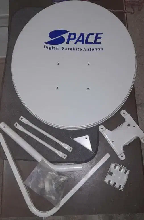 نصاب ،نصب و تنطیم آنتن های زمینی و هوایی|خدمات پیشه و مهارت|اصفهان, نقش جهان|دیوار