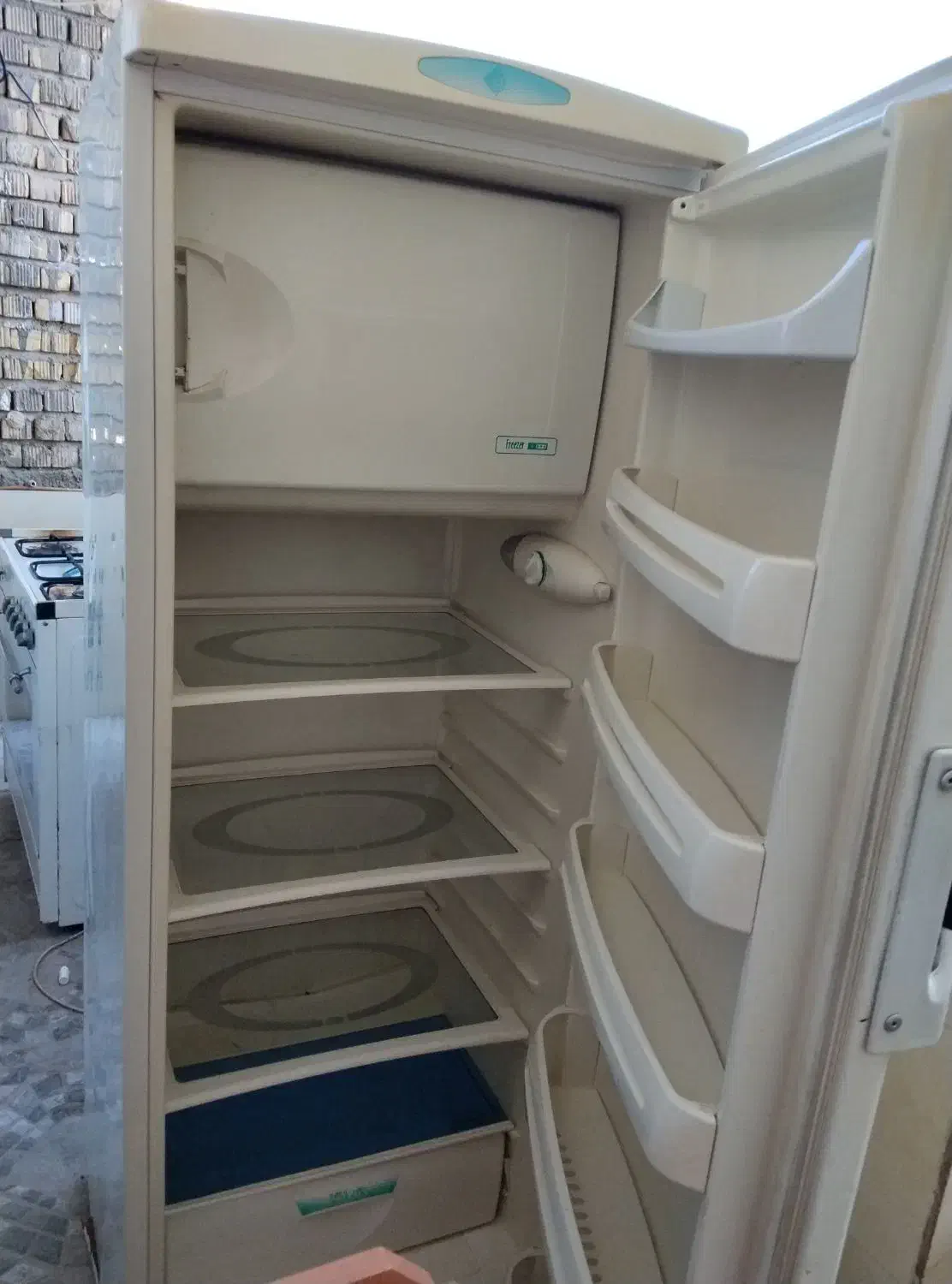 یخچال وآبگرمکن|یخچال و فریزر|شیراز, شهرک قمشه|دیوار