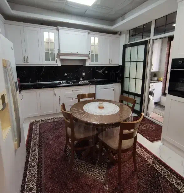 همخانه یا همخونه می‌خوام آقا هستم و مالک|اجارهٔ آپارتمان|زنجان, |دیوار