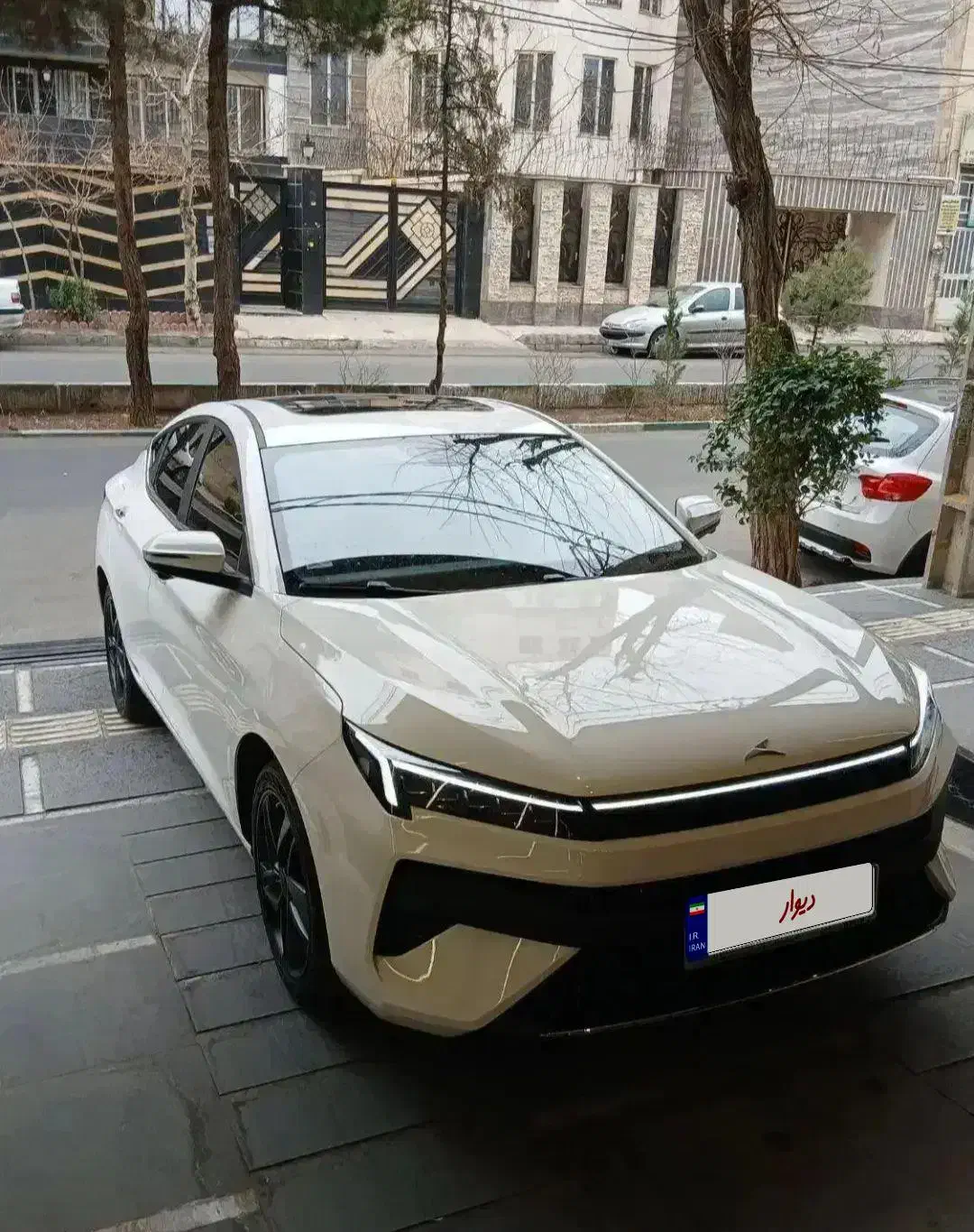 kmc j7|خودرو سواری و وانت|هشتگرد, شهرک اداری|دیوار