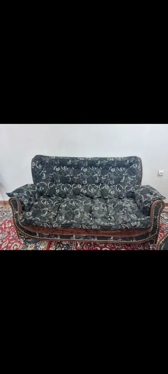 مبل 7 نفره کار کرده|مبلمان خانگی و میز عسلی|رشت, گیل|دیوار