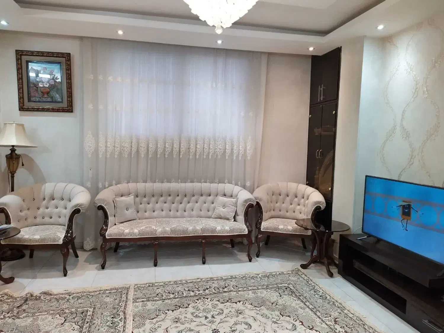آپارتمان۹۵متری۲خوابه.تاپ لوکیشن.بازسازی شیک|فروش آپارتمان|اصفهان, شهریار|دیوار