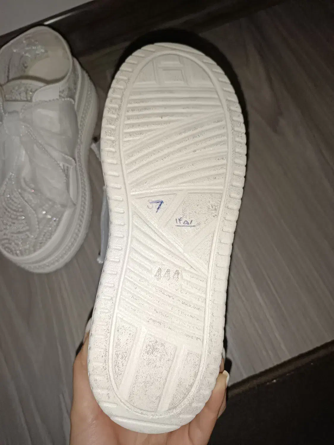 کتونی عروس نو|کیف، کفش، کمربند|بندر انزلی, تهران|دیوار