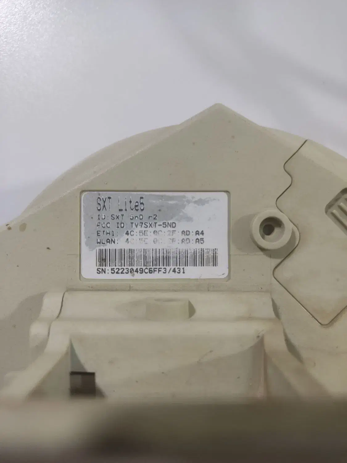 مودم و رادیو در حد نو|مودم و تجهیزات شبکه|صدرا-فارس, فاز ۱|دیوار