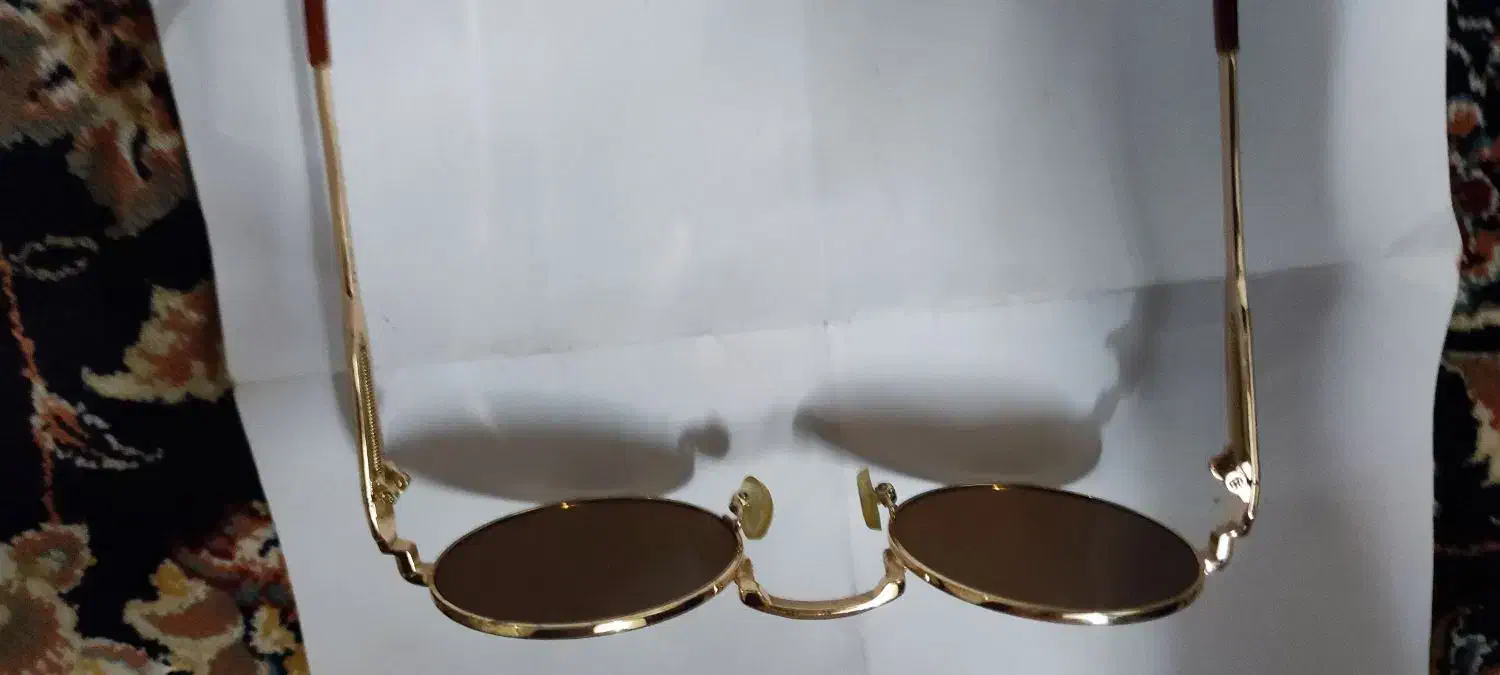 عینک|زیورآلات و اکسسوری|کاشان, باهنر|دیوار