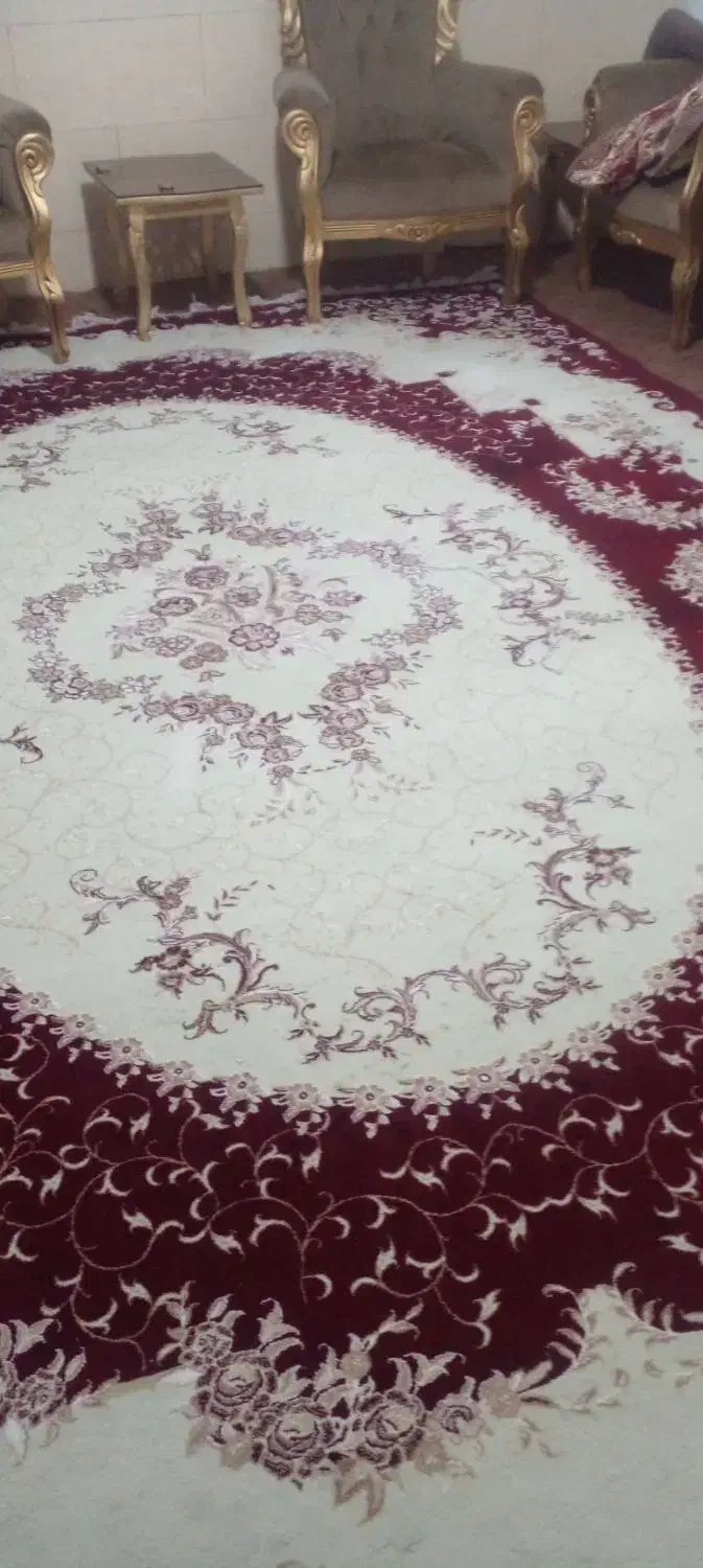 فرش ۱۲ متری تمیز ومرتب در حد نو|فرش|مشهد, گرجی علیا|دیوار