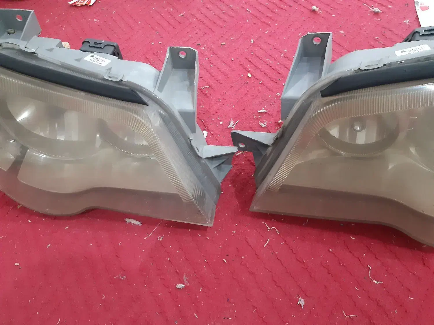 چراغ ۱۳۲ و ۱۱۱|قطعات یدکی و لوازم جانبی|مشهد, تلگرد|دیوار