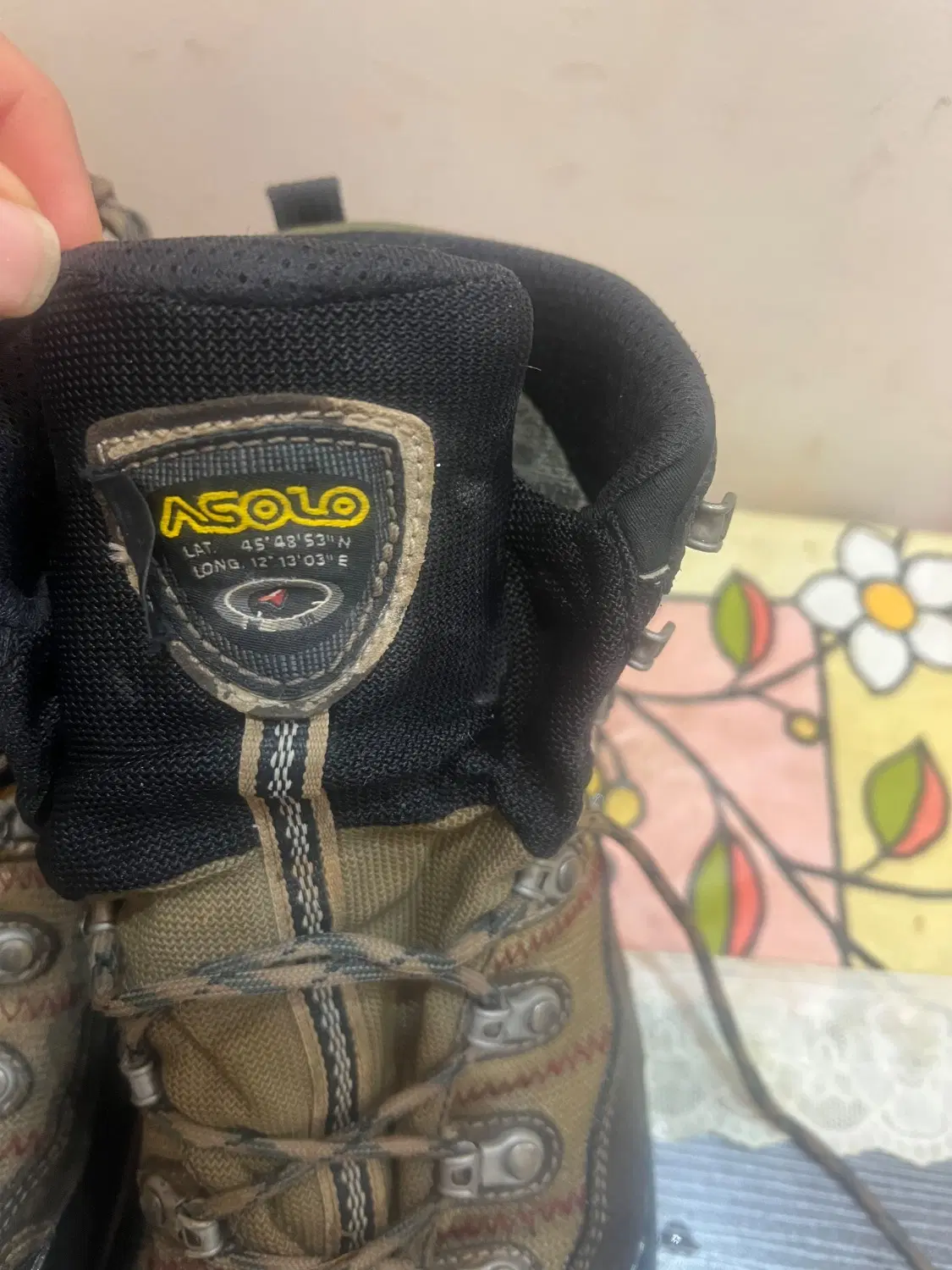 کفش asolo|کوهنوردی و کمپینگ|بومهن, |دیوار