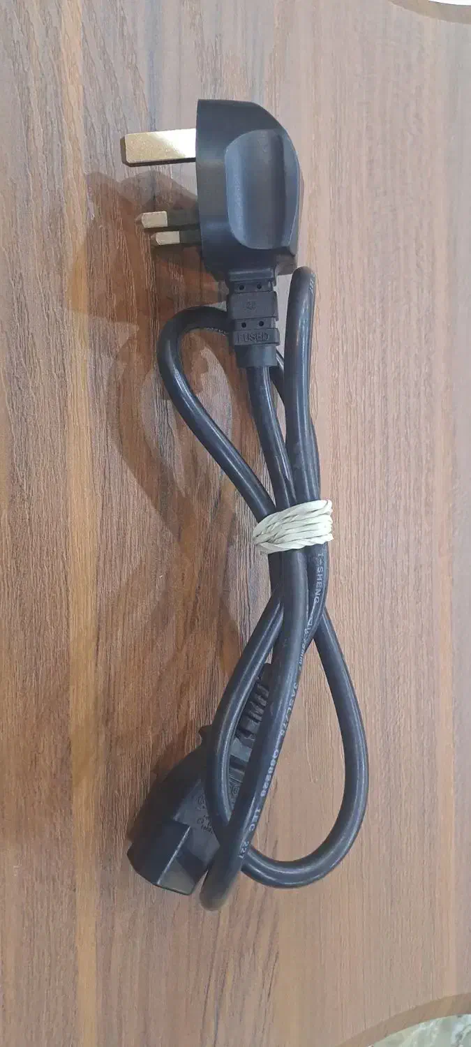 انواع کابل|قطعات و لوازم جانبی رایانه|قرچک, میرزائی جنوبی|دیوار