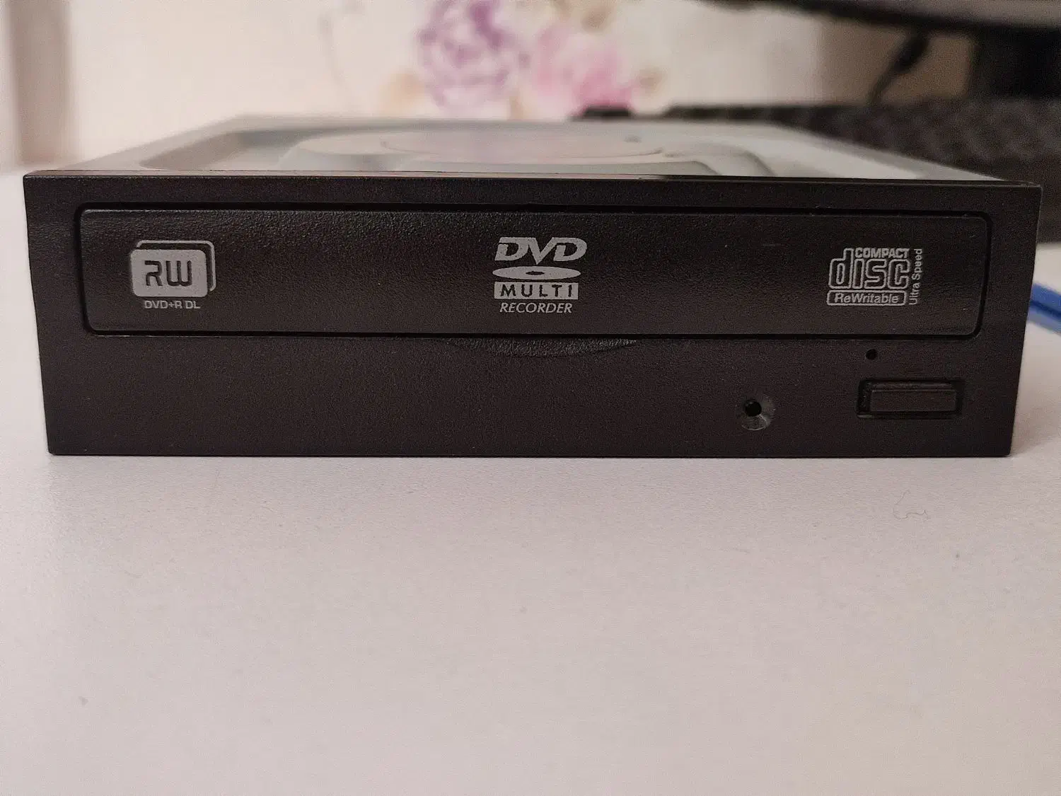 د‌یو‌یدی رایتر DVD|قطعات و لوازم جانبی رایانه|میانه, |دیوار