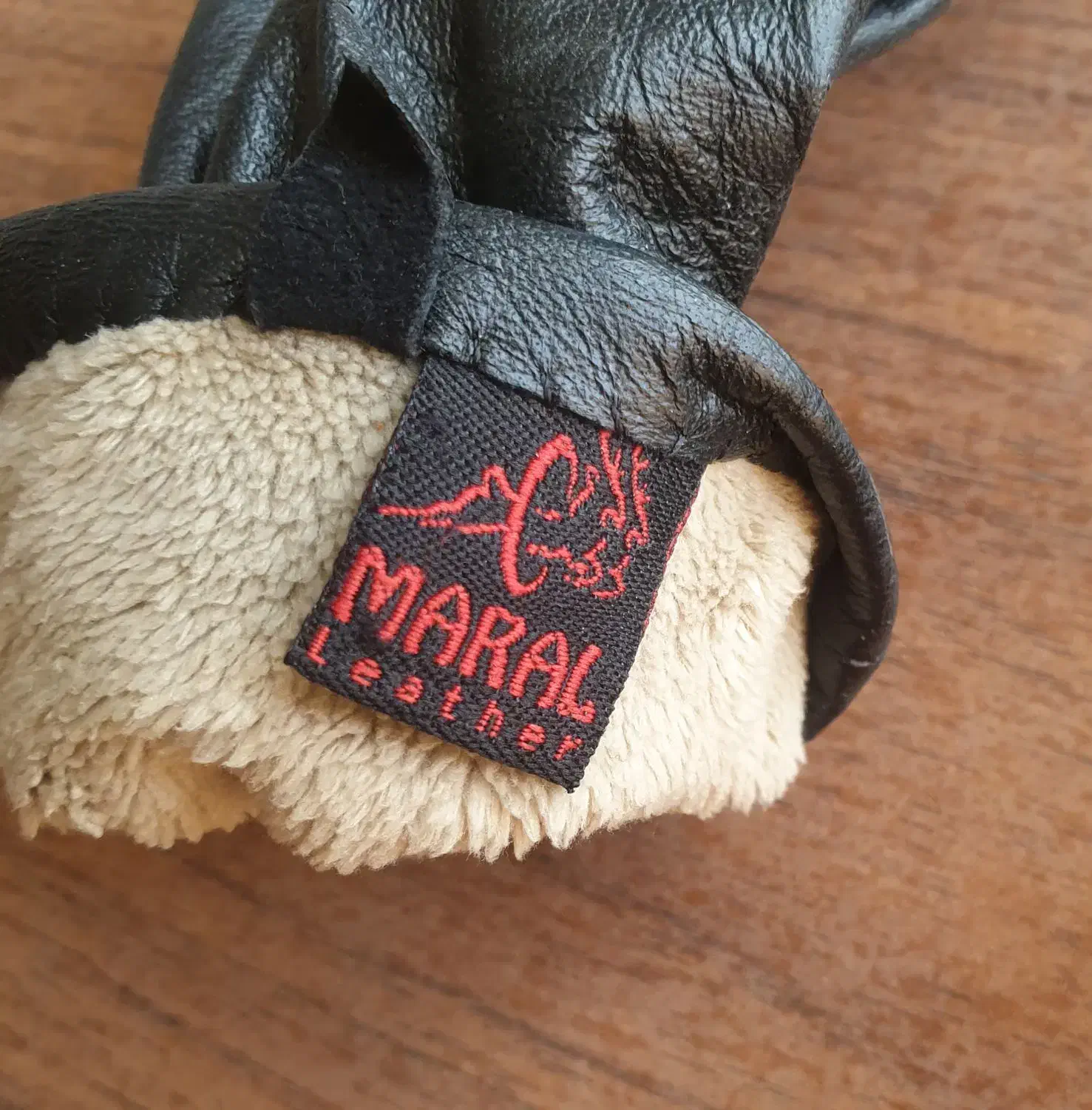 دستکش چرم زنانه اصل مارال|لباس|کرج, المهدی|دیوار