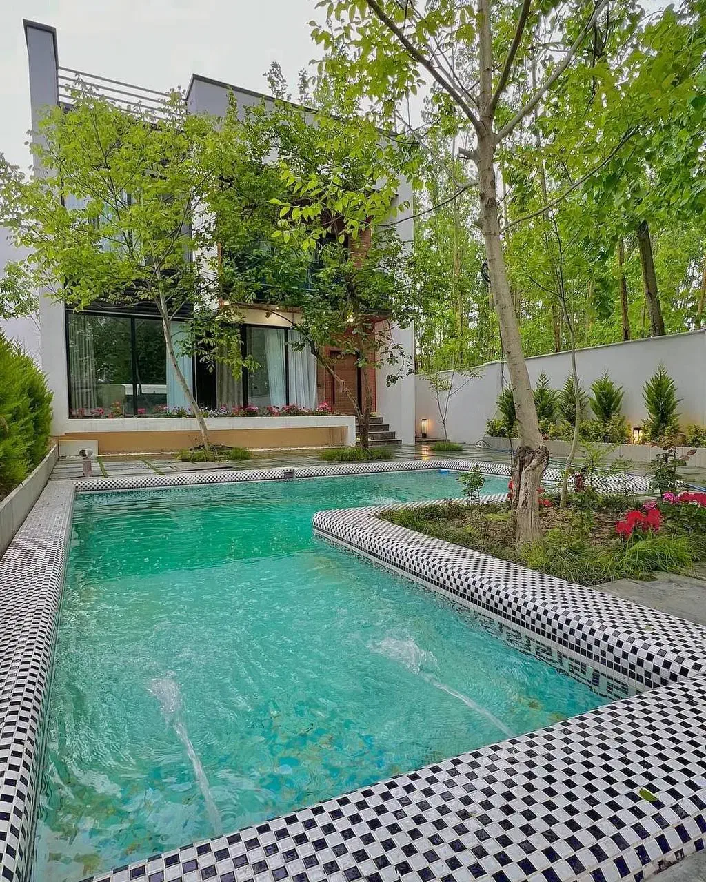 فروش ویلا فول فرنیش با تمام امکانات|فروش خانه و ویلا|رضویه, |دیوار