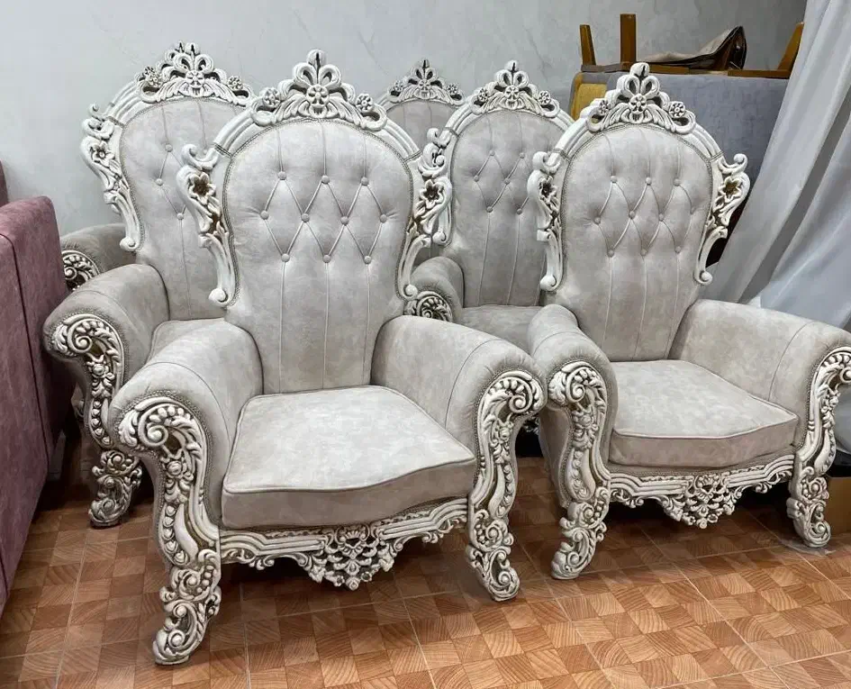 مبل گل ناز.         جشنواره زمستانی|حراج|اصفهان, دهنو|دیوار