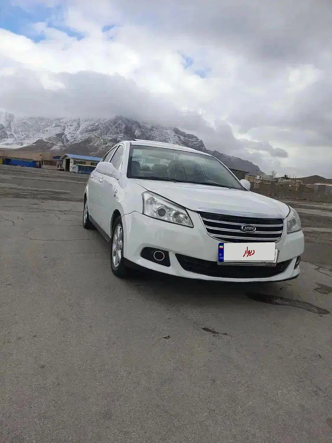 ام وی ام ۵۵۰|خودرو سواری و وانت|ملایر, |دیوار