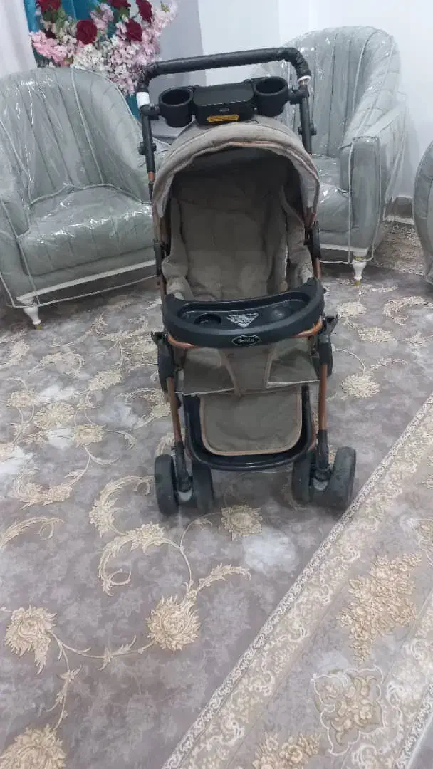 کالسکه تمیز محکم تازه خریداری شده ب فروش میرسد|کالسکه و لوازم جانبی|دره شهر, |دیوار