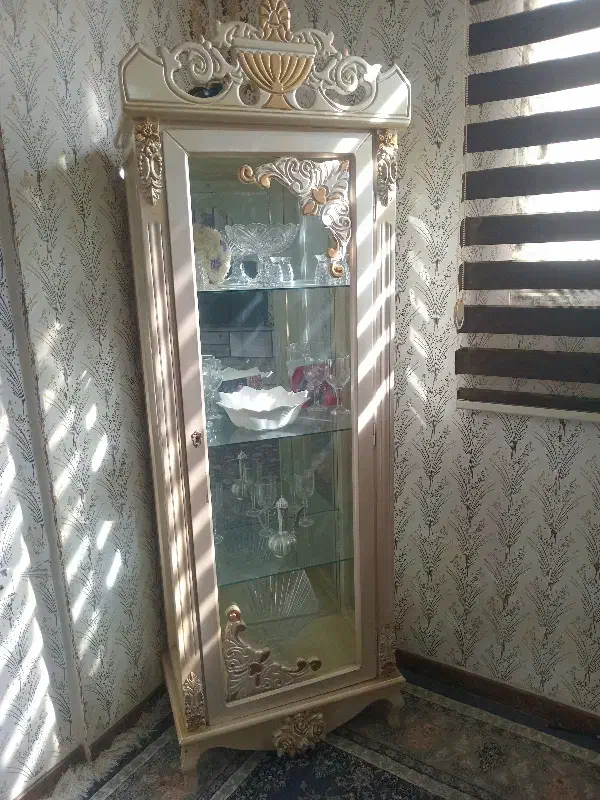 بوفه|بوفه، ویترین، کنسول|سیرجان, |دیوار