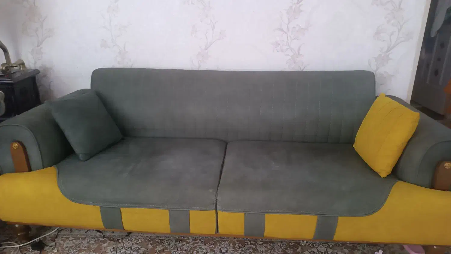 مبل ۸ نفره|مبلمان خانگی و میز عسلی|گلبهار, شهر جدید گلبهار|دیوار