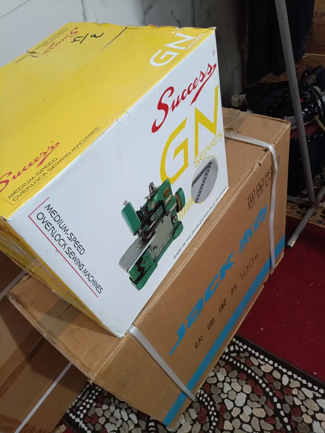 چرخ F12 و سردوز پروانه پلم ترکایی|چرخ خیاطی و ریسندگی|بروجرد, |دیوار