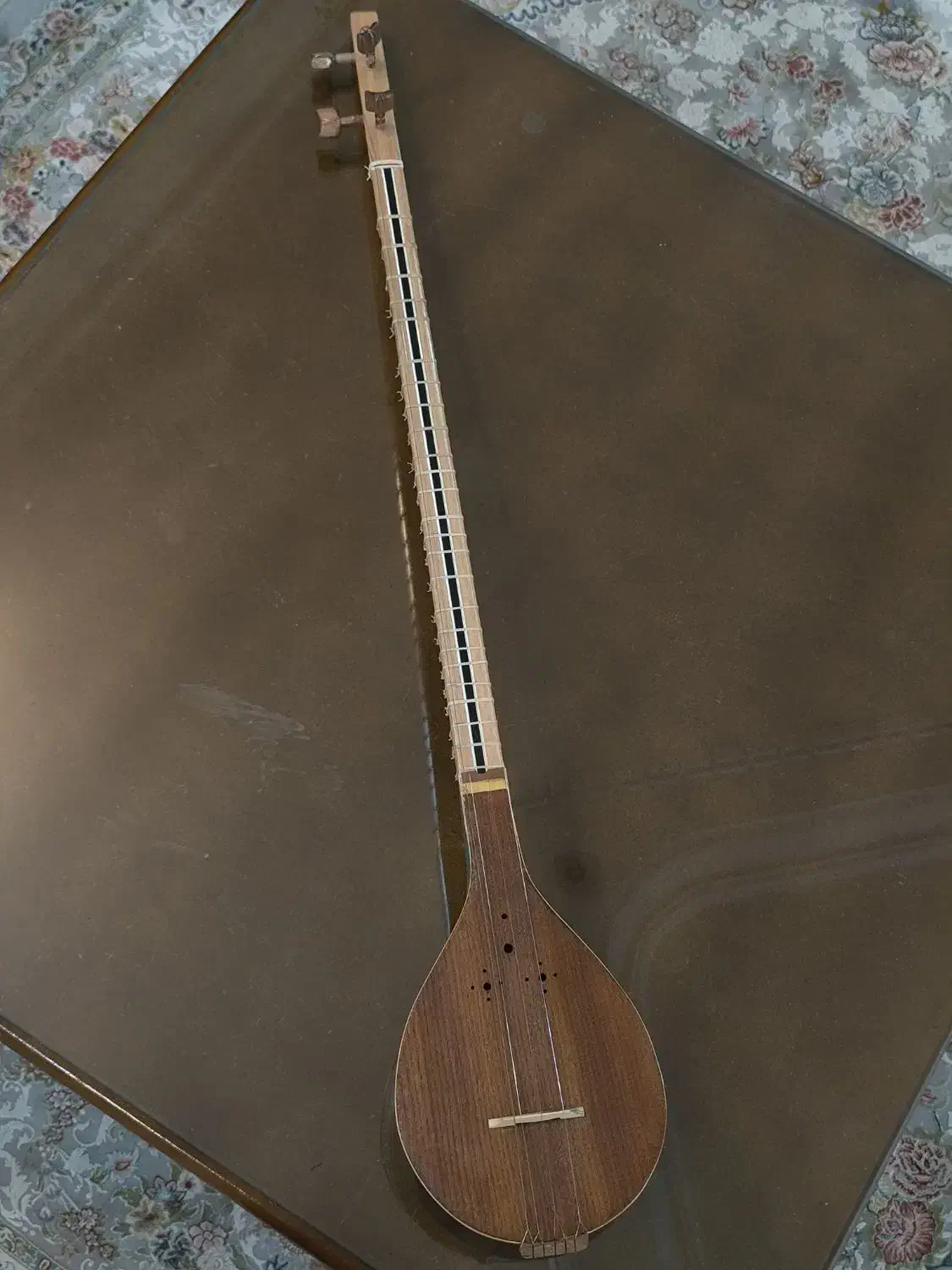 سه تار|سازهای سنتی|شهرضا, |دیوار