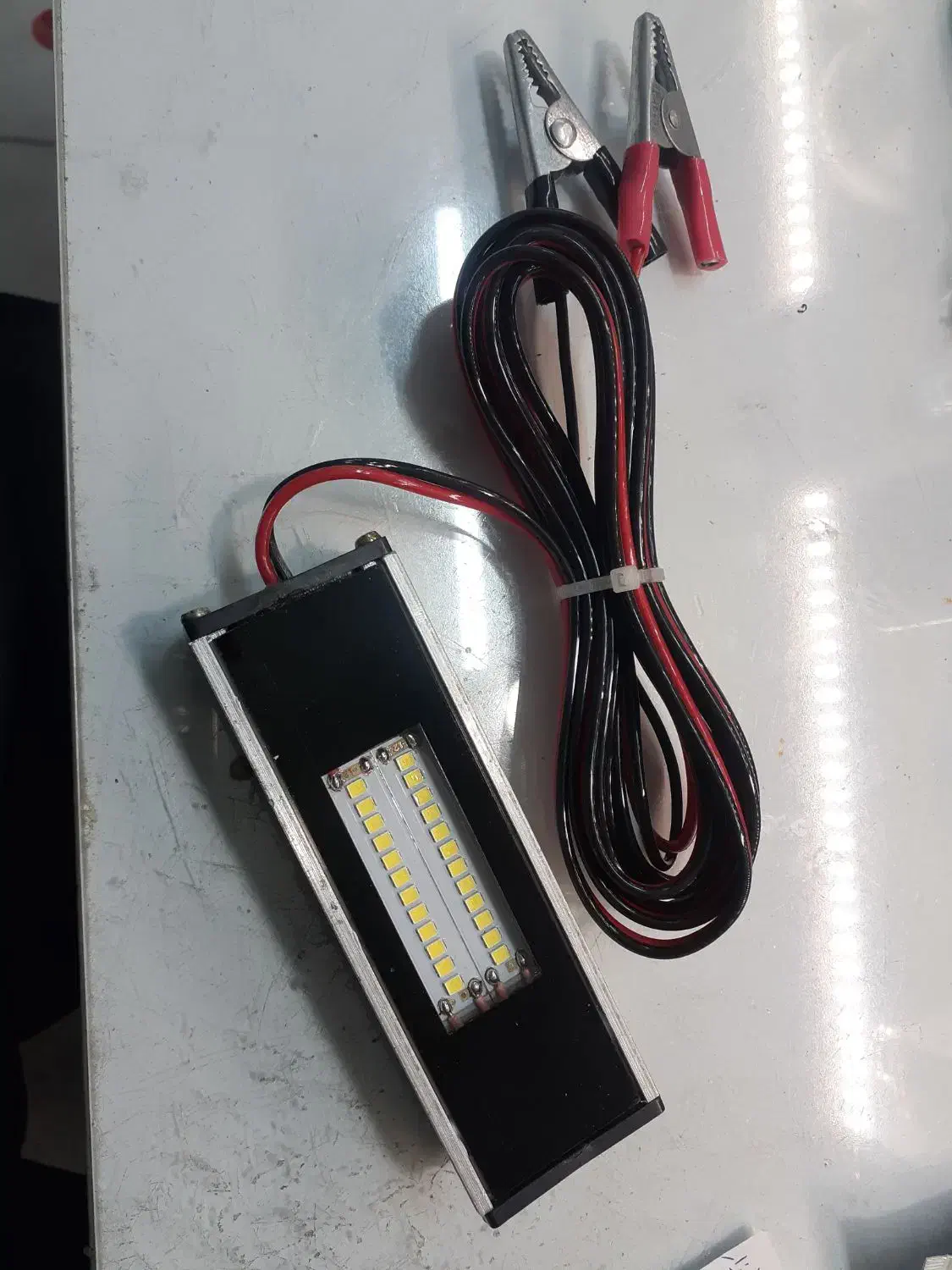 چراغ ۱۲ ولت خودرو|لامپ و چراغ|اصفهان, ارداجی|دیوار