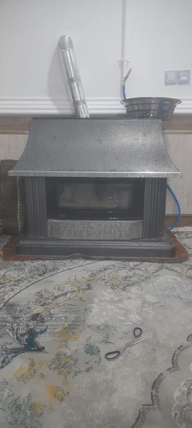 شومینه بزرگ گازی|بخاری، هیتر، شومینه|لیکک, |دیوار