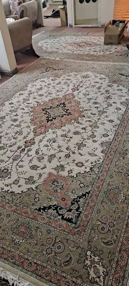 دو عدد فرش شکل هم ۶ متری و ۹ متری|فرش|اصفهان, جلفا|دیوار