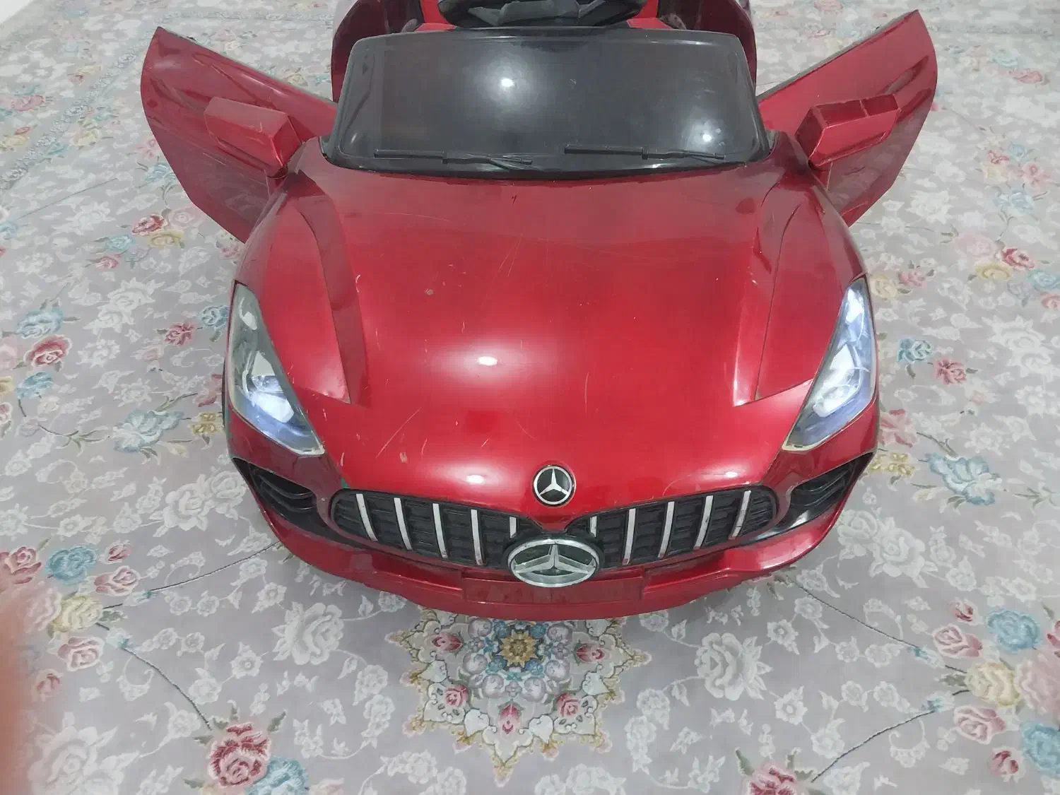 ماشین شارژی|اسباب‌بازی بچه|ایلام, |دیوار