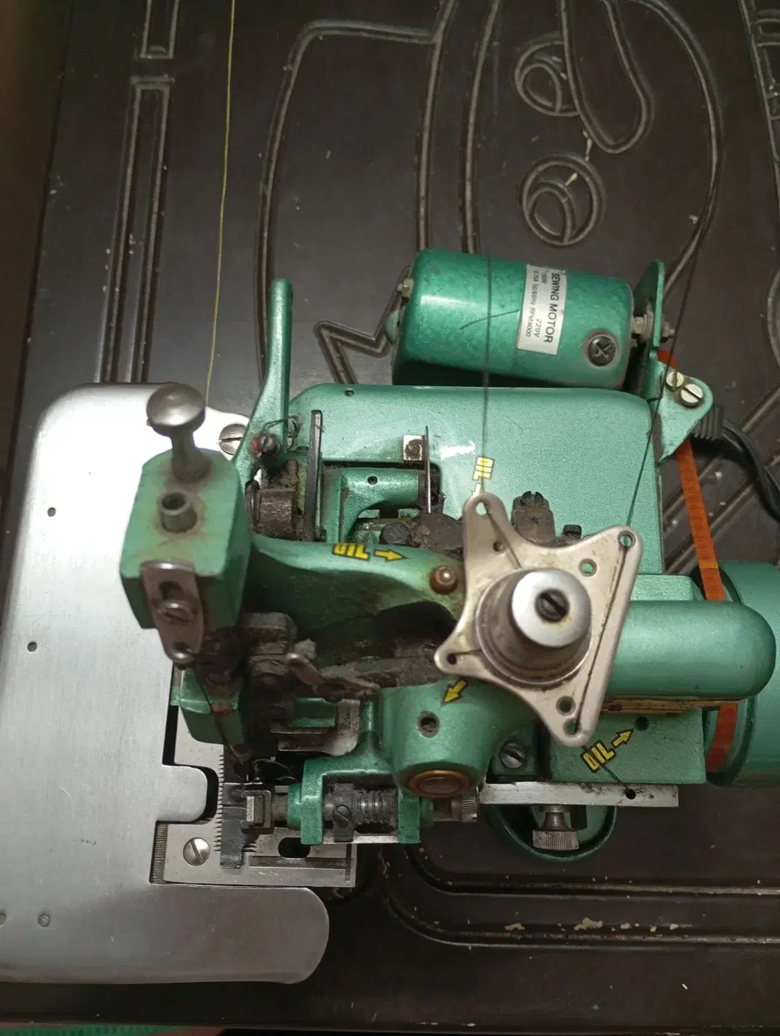 چرخ سردوز پروانه|چرخ خیاطی و ریسندگی|مشهد, کوه سنگی|دیوار