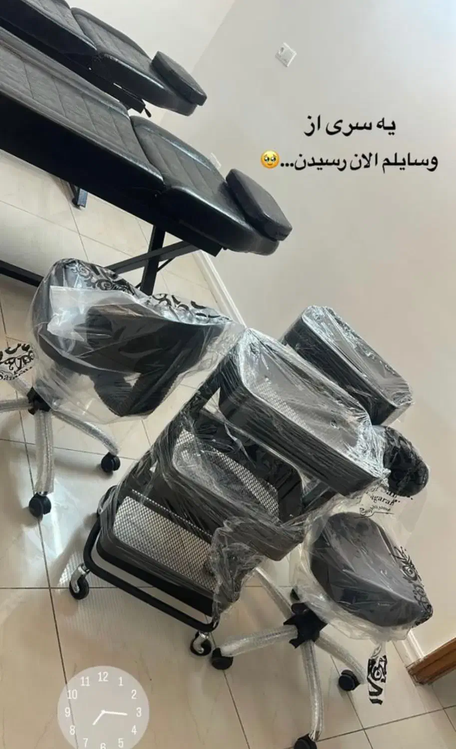 تخت و صندلی و ترولی آریشگاه|آرایشگاه و سالنهای زیبایی|اصفهان, فیض|دیوار