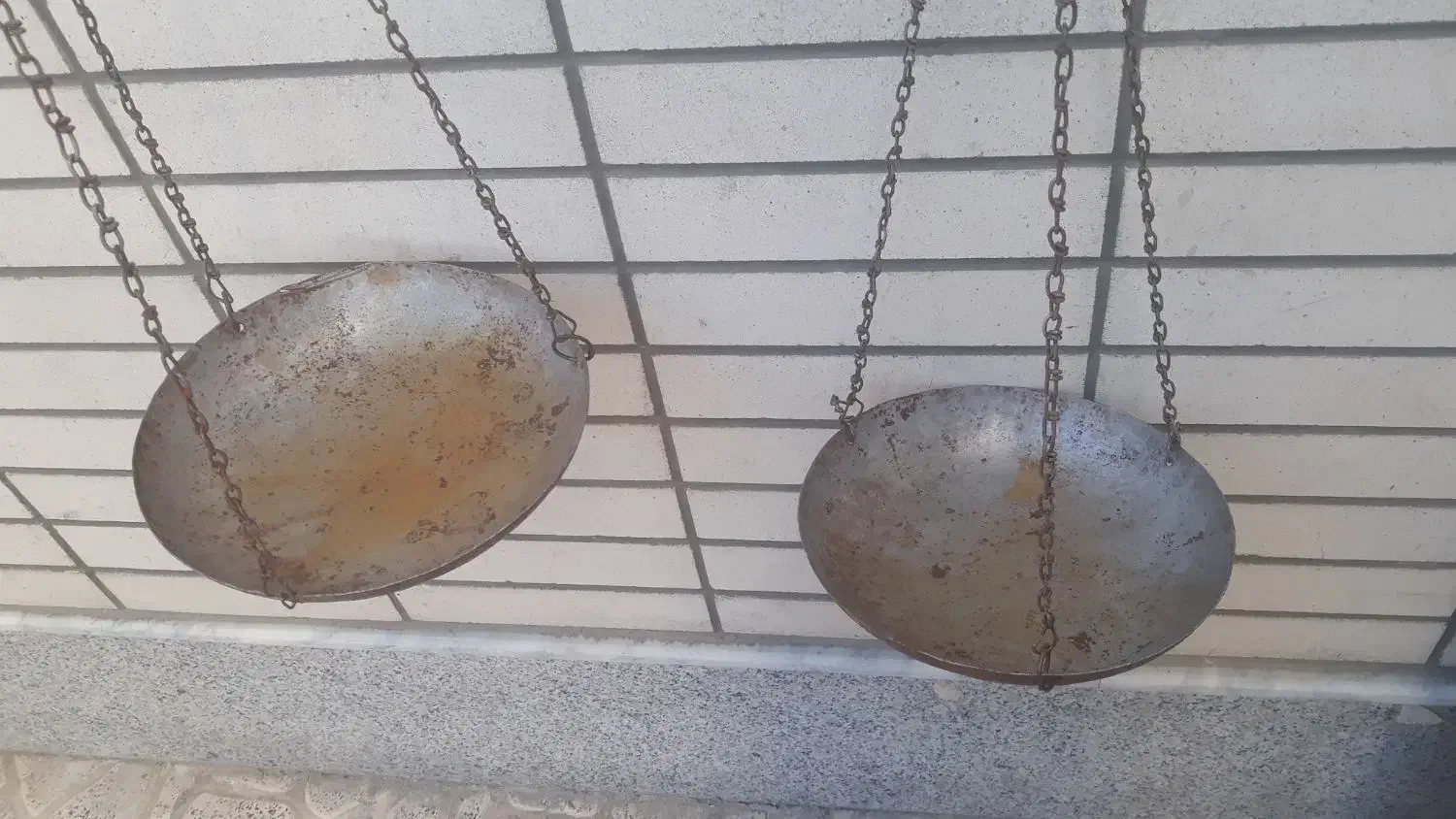 ترازوی عتیقه|کلکسیون اشیاء عتیقه|شهرکرد, |دیوار