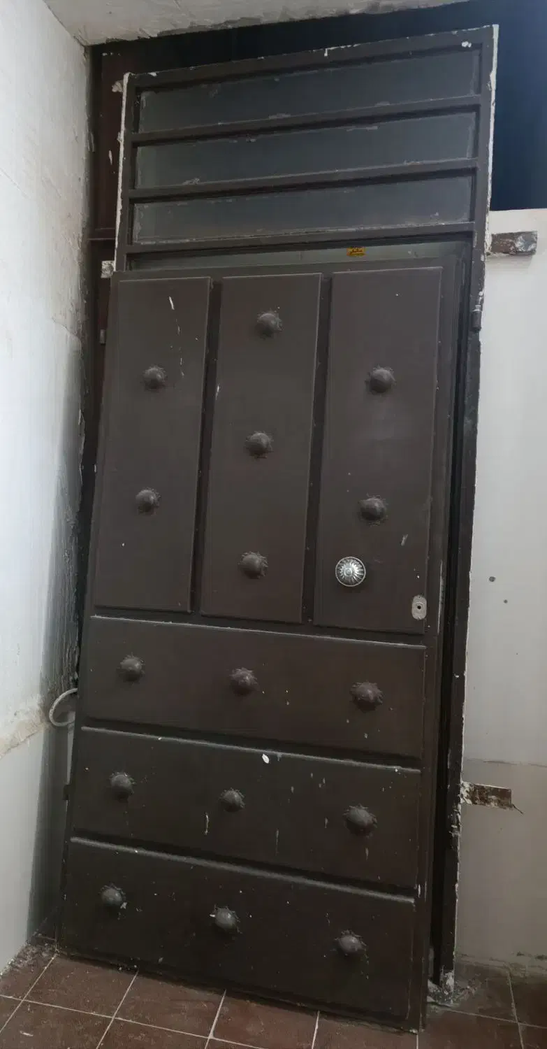 درب اهنی|مصالح و تجهیزات ساختمان|شوشتر, |دیوار