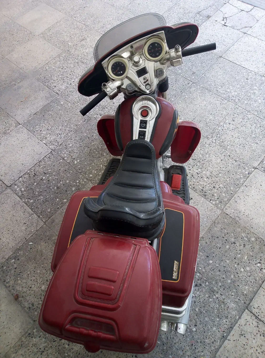 ماشین و موتورشارژی|اسباب‌بازی بچه|مشهد, دانشجو|دیوار