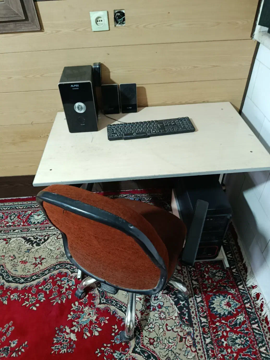 کامپیوتر پول یک گوشی لمسی|رایانه رومیزی|کرمان, |دیوار