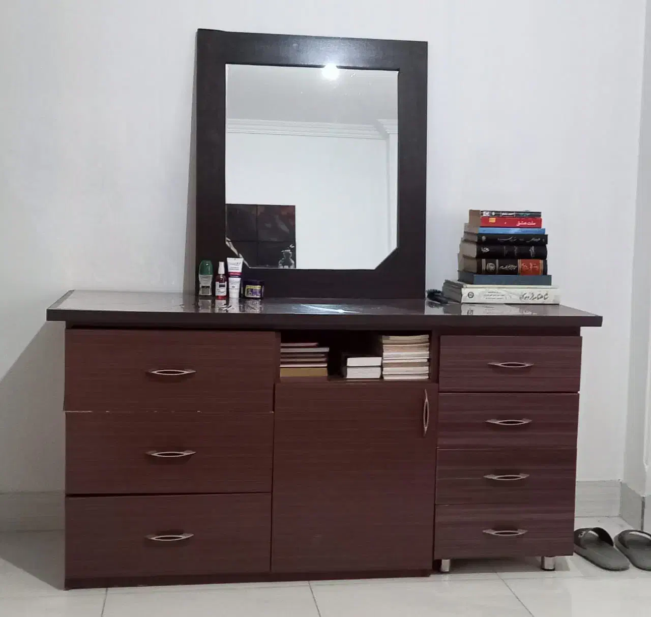 میز دراور و اینه چند کشو|جاکفشی، کمد، دراور|رشت, فلسطین|دیوار