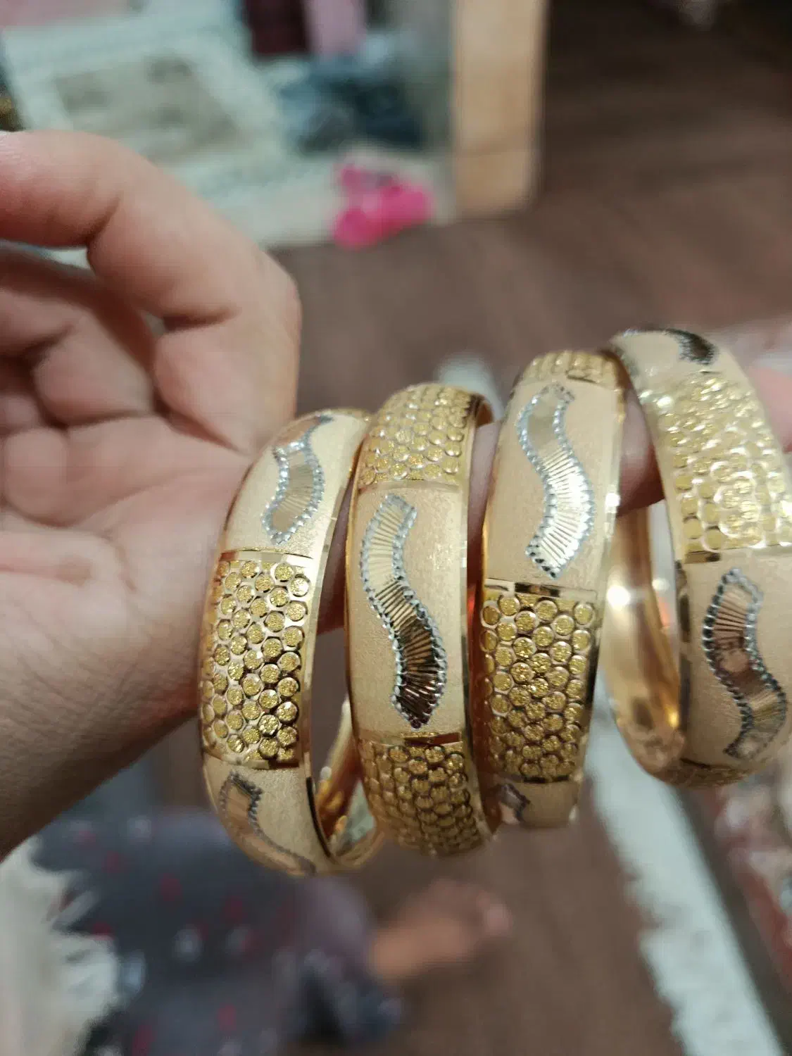 طلا|جواهرات|گرگان, |دیوار