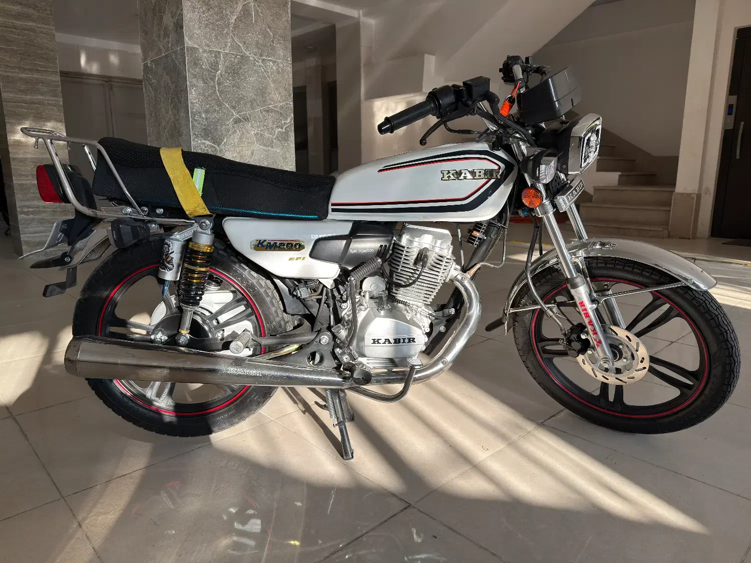 موتور 200 سی سی کبیر در حد صفر خشک اسپورت|موتورسیکلت|خوی, |دیوار