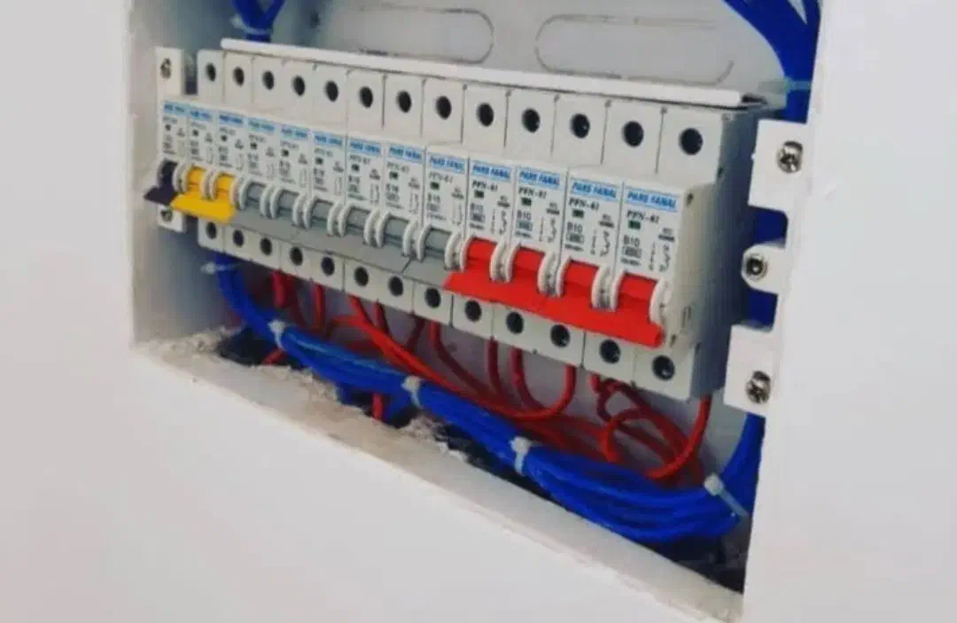 برق کاری ساختمان|خدمات پیشه و مهارت|خلخال, |دیوار