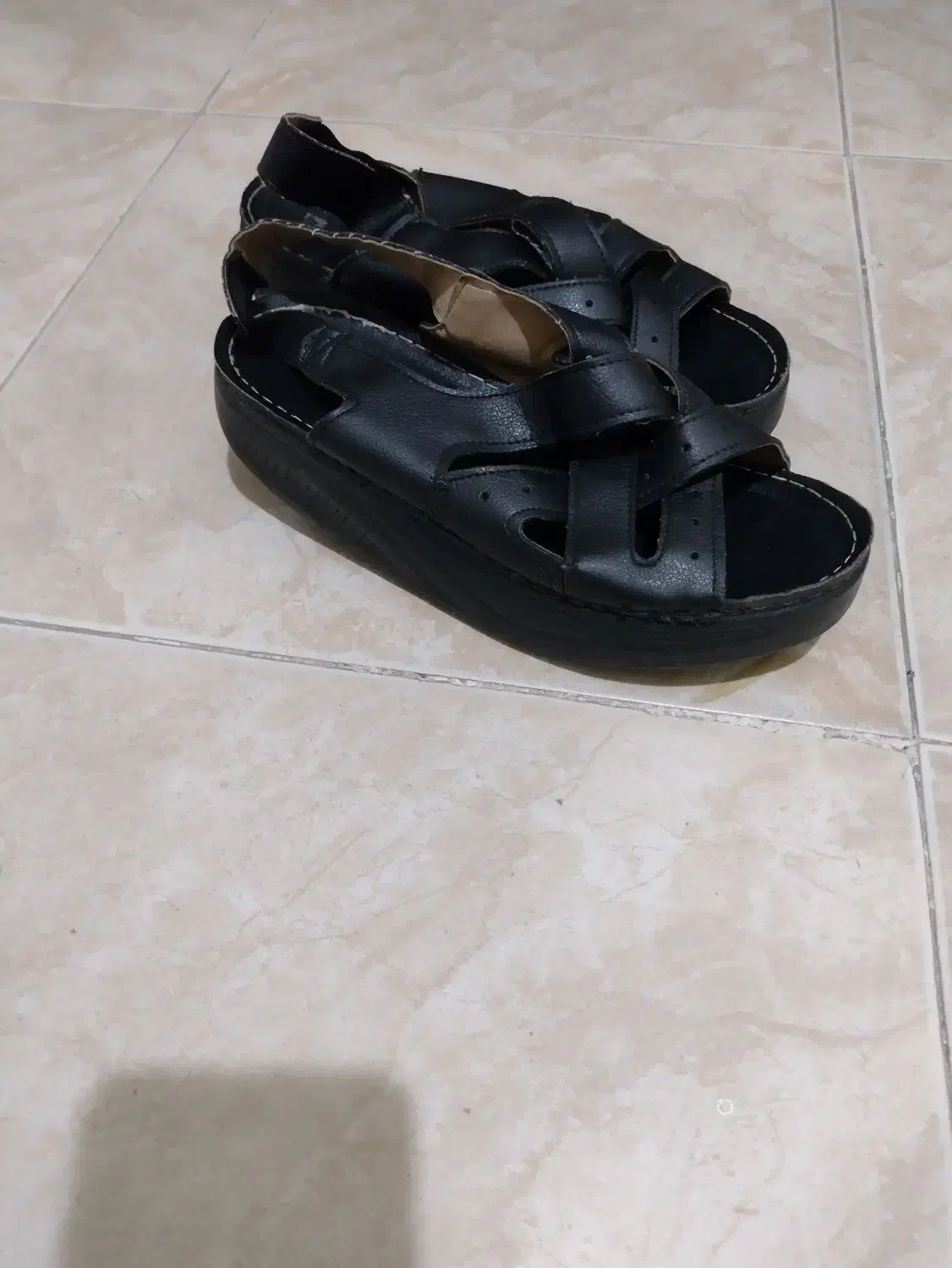 صندل تابستانه|کیف، کفش، کمربند|اصفهان, بهارستان|دیوار