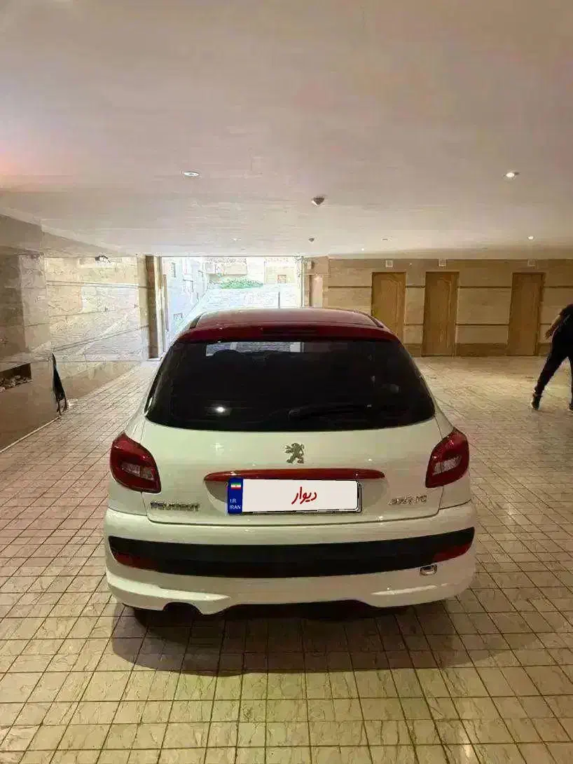 پژو 207 Mc 1402|خودرو سواری و وانت|اصفهان, باغ دریاچه|دیوار
