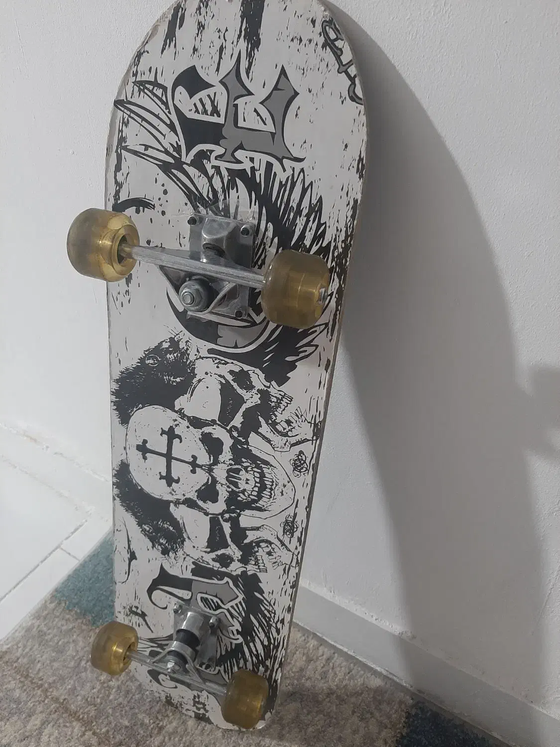 اسکیت برد مدل شارک طرح اسکلت|دوچرخه، اسکیت، اسکوتر|فردیس, فردیس|دیوار