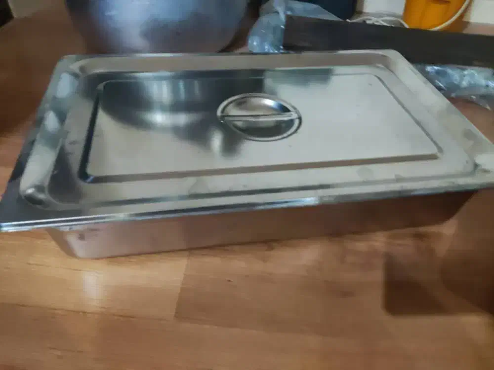 ۴ تا صفحه چدن گریل برگر پز و سینی و ۲ تا بن ماری|ظروف پخت‌وپز|گرگان, |دیوار