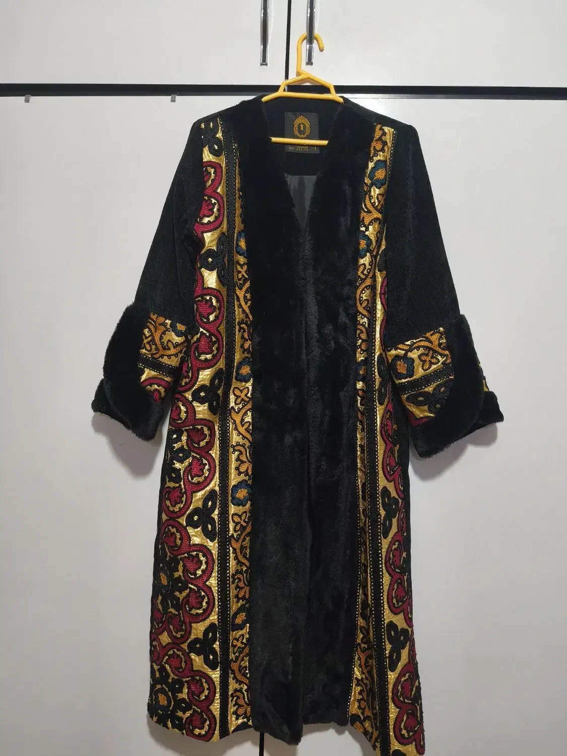 لباسها همه درحد نو|لباس|مشهد, پورسینا|دیوار