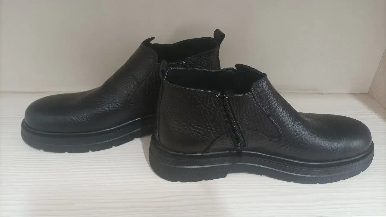 نیم بوت چرم گاوی مردانه مناسب سایز۴۲/۴۳|کیف، کفش، کمربند|ایلام, |دیوار