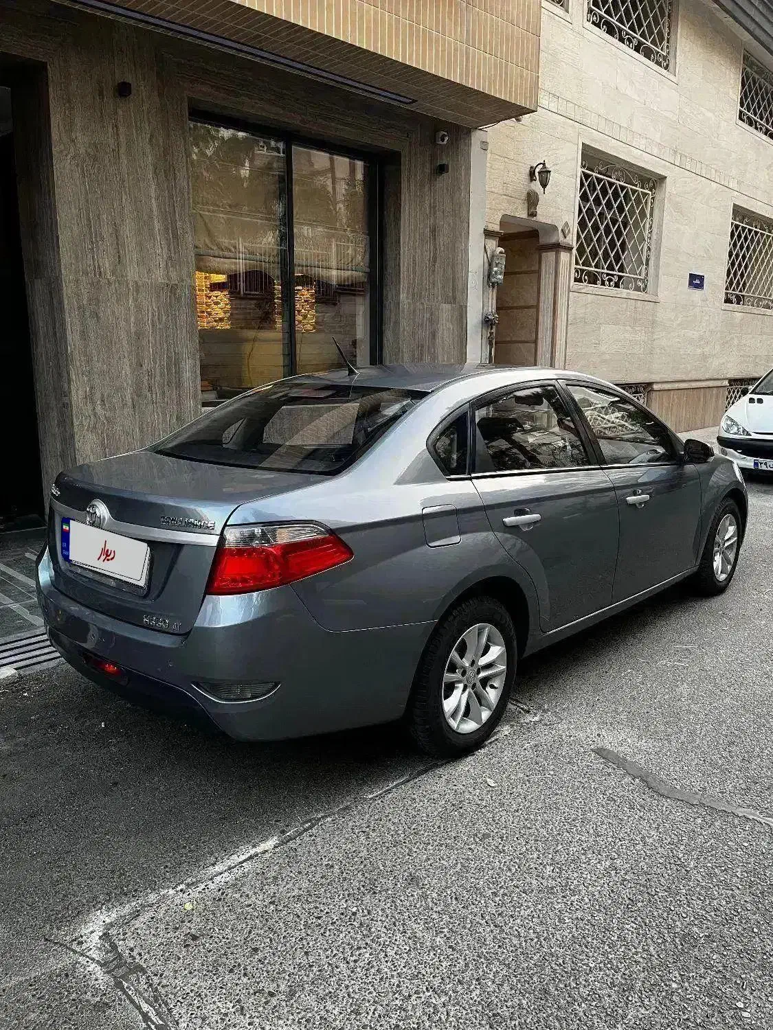 برلیانس ۳۳۰ H -مدل ۹۷-بدون رنگ - کم کارکرد|خودرو سواری و وانت|تهران,  امام زاده قاسم (نیاوران)|دیوار