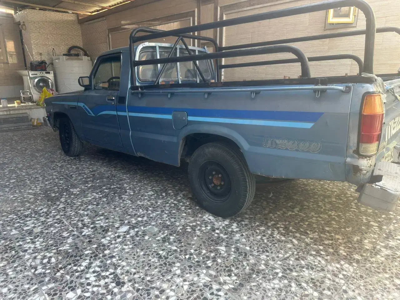 مزدا|خودرو سواری و وانت|برازجان, |دیوار